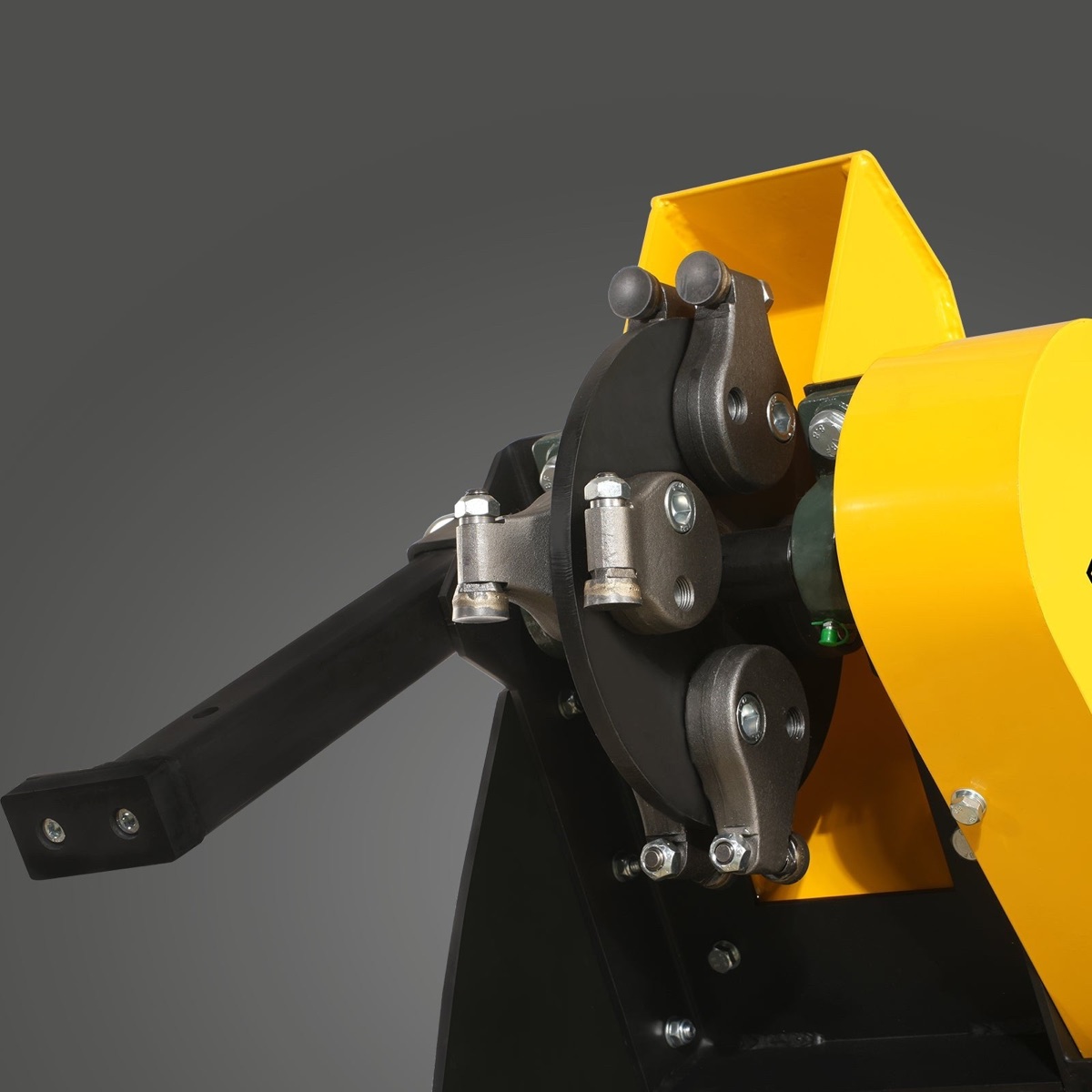 SGR1500 15 HP Walk-Behind Stump Grinder - 420cc Gas, 12 in Carbide Wheel, No Tractor Needed, photo 10 of 12